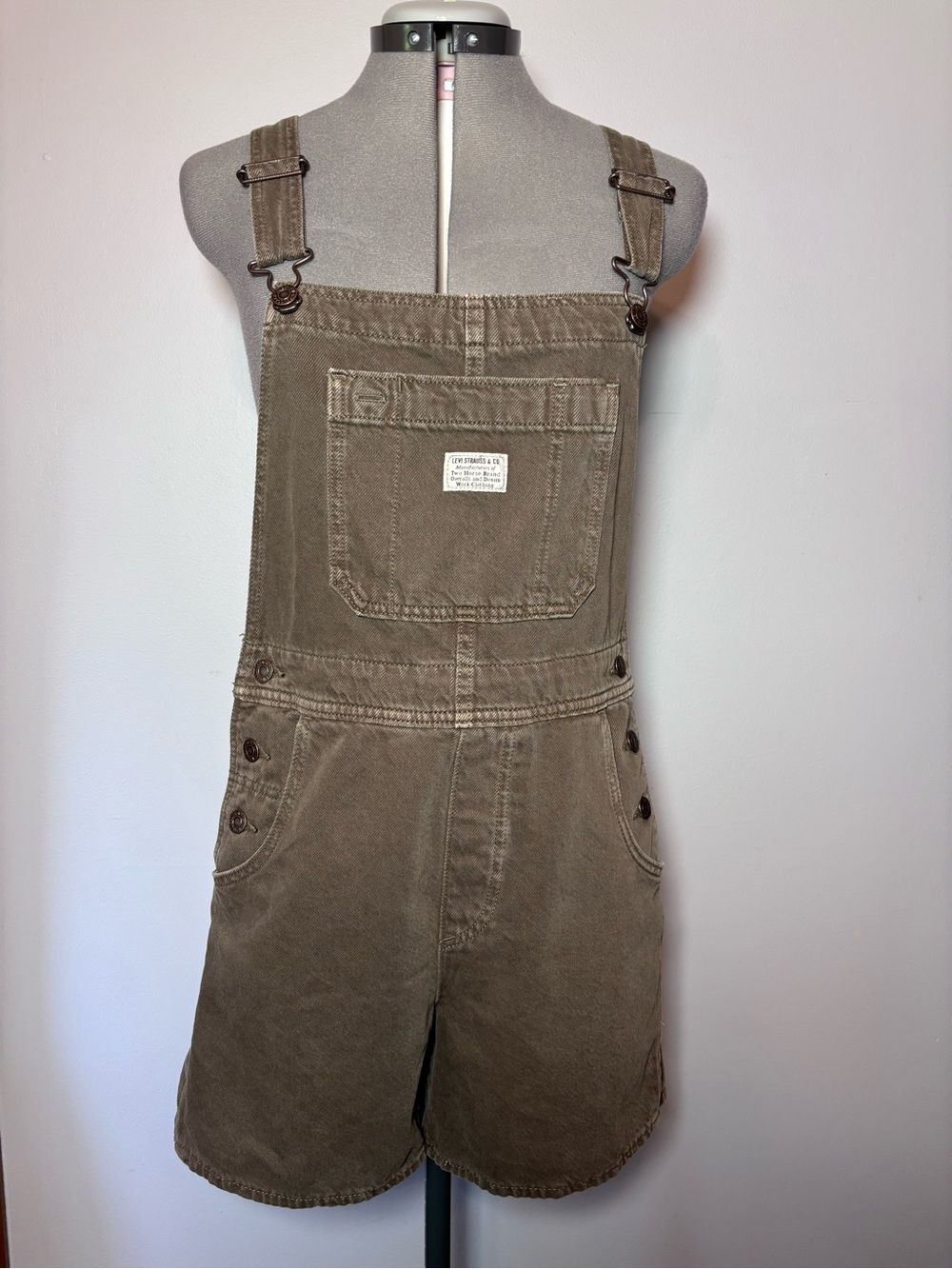 Levi's womens Brown short bib overalls - size - S/P/CH